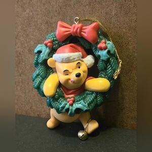 Vintage Disney Winnie the Pooh Winking Santa Hat Wreath Christmas Ornament